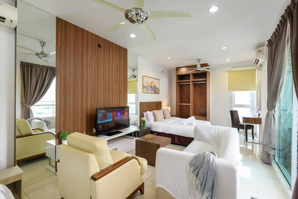 Apartment Comfy Studio/gurney/mansion One