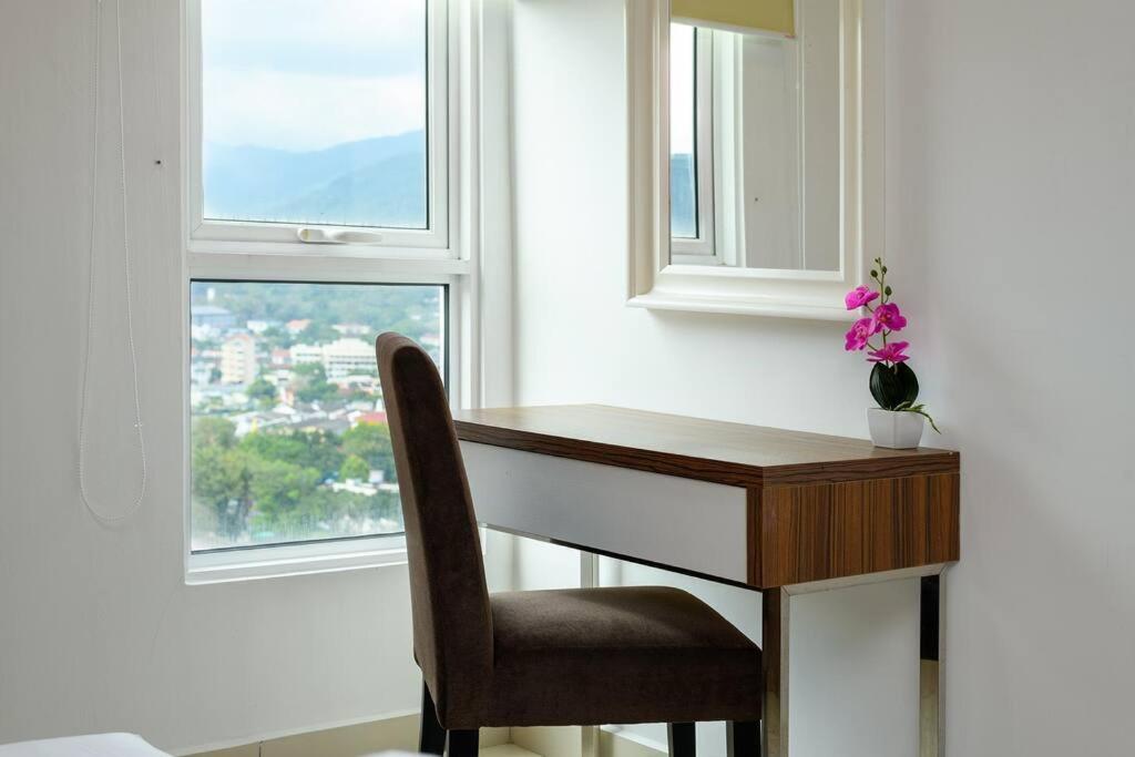 Comfy Studio/gurney/mansion One Apartment George Town